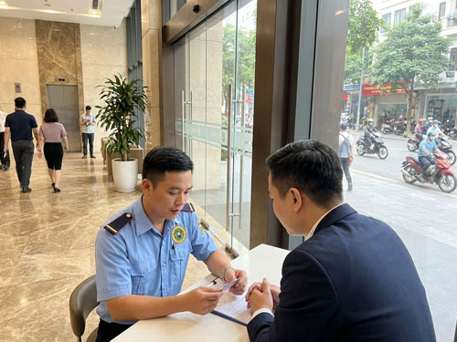 Ca trưởng bảo vệ có nhiệm vụ gì? Quyền hạn ra sao? - 3