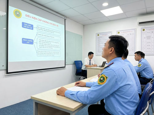 Điều kiện cấp chứng chỉ nghiệp vụ bảo vệ - 2