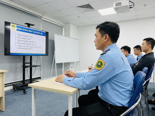 Đào tạo nghiệp vụ bảo vệ hiện nay gồm những gì?