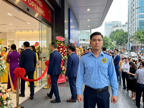 Thuê bảo vệ lễ khai trương những thông tin cần chú ý - 2